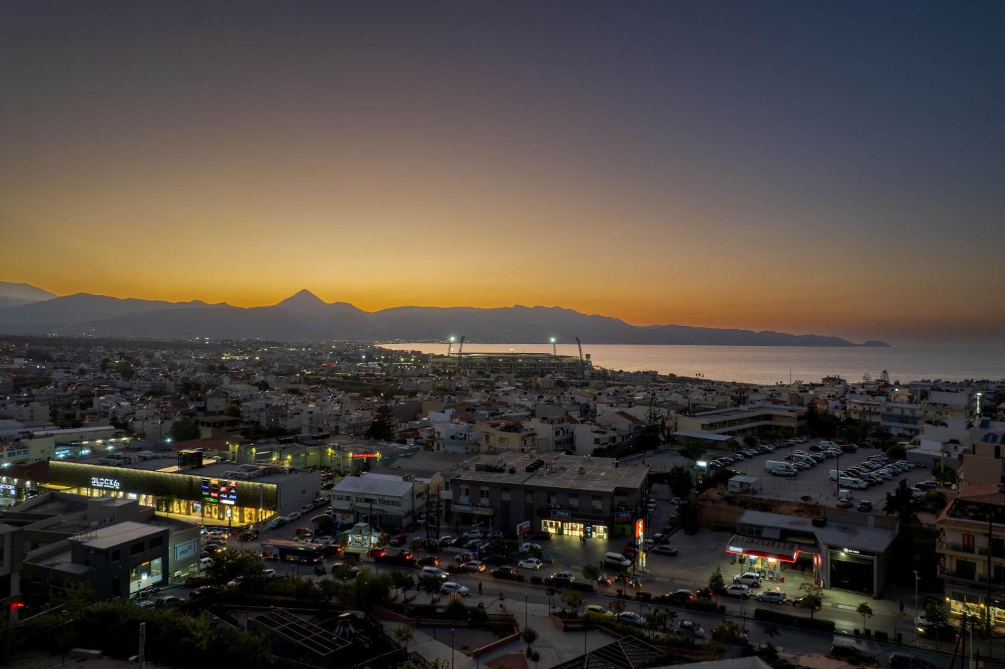 Seaview Oasis 2 Bd Boutique Floor1 * Iraklion